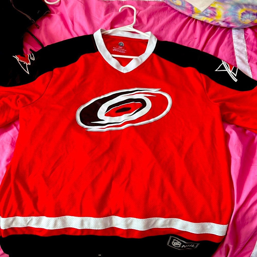 Hockey Jersey I just want money for it I don’t wear it